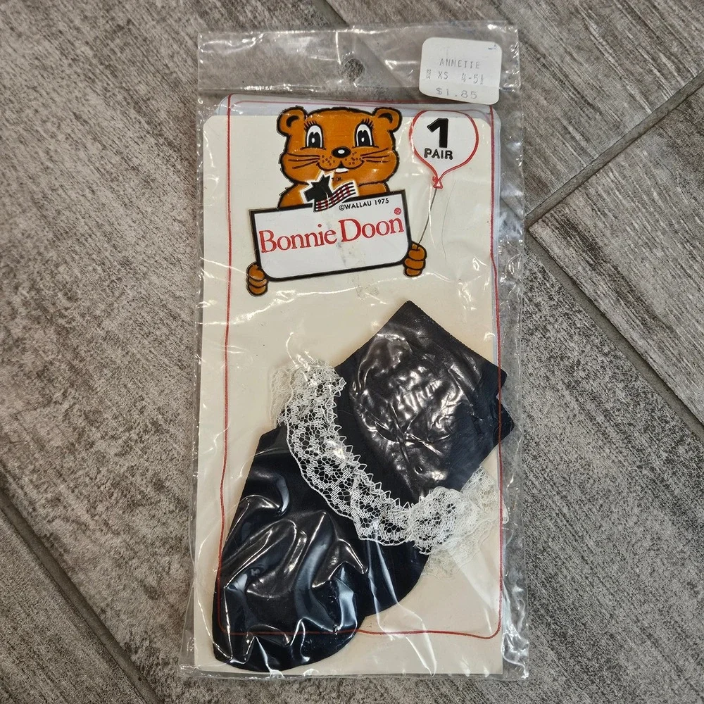 Bonnie Doon Ruffle Socks Infants XS Navy Blue Lace Vintage 1975 NEW Deadstock